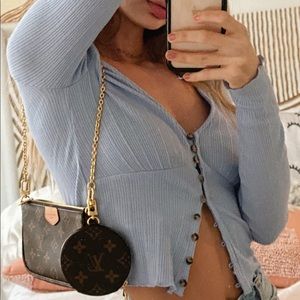 Forever 21 baby blue long sleeve ribbed top